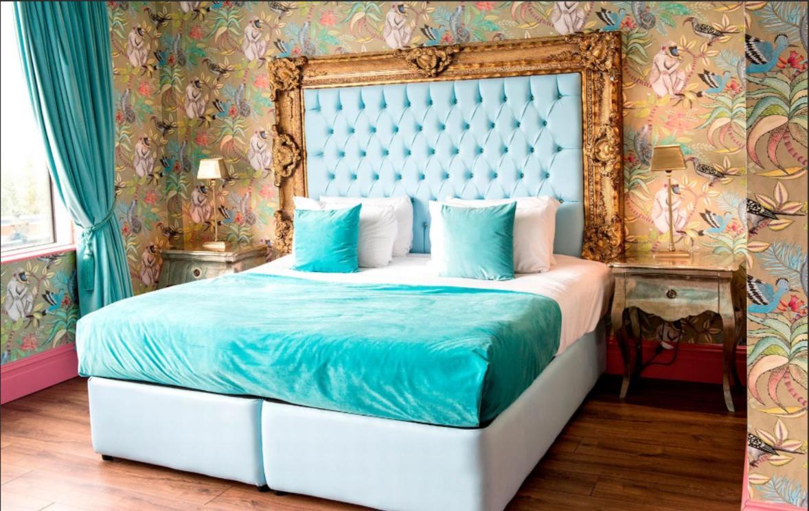 The Shankly Hotel Liverpool Exterior photo